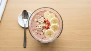Strawberry Banana Oatmeal Smoothie